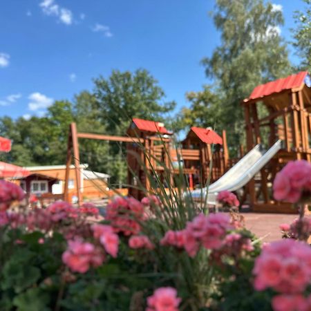 Ferien-& Erlebnispark Ploetzky Schonebeck  Bagian luar foto