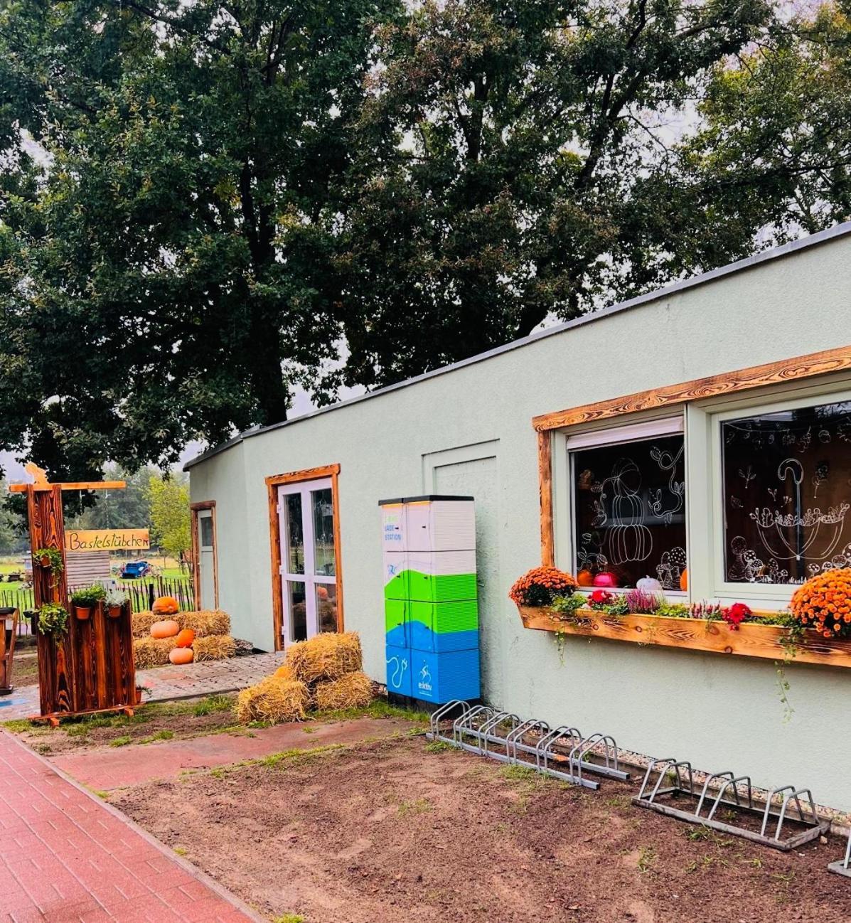 Ferien-& Erlebnispark Ploetzky Schonebeck  Bagian luar foto