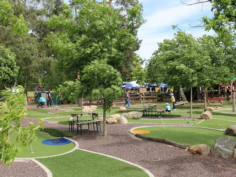 Ferien-& Erlebnispark Ploetzky Schonebeck  Bagian luar foto